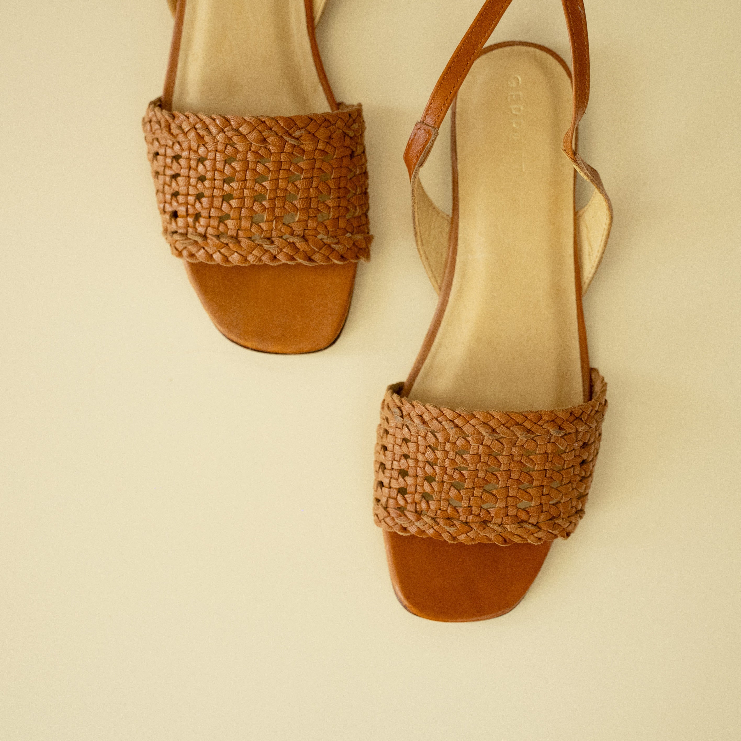 Sandalia Magnolia Camel