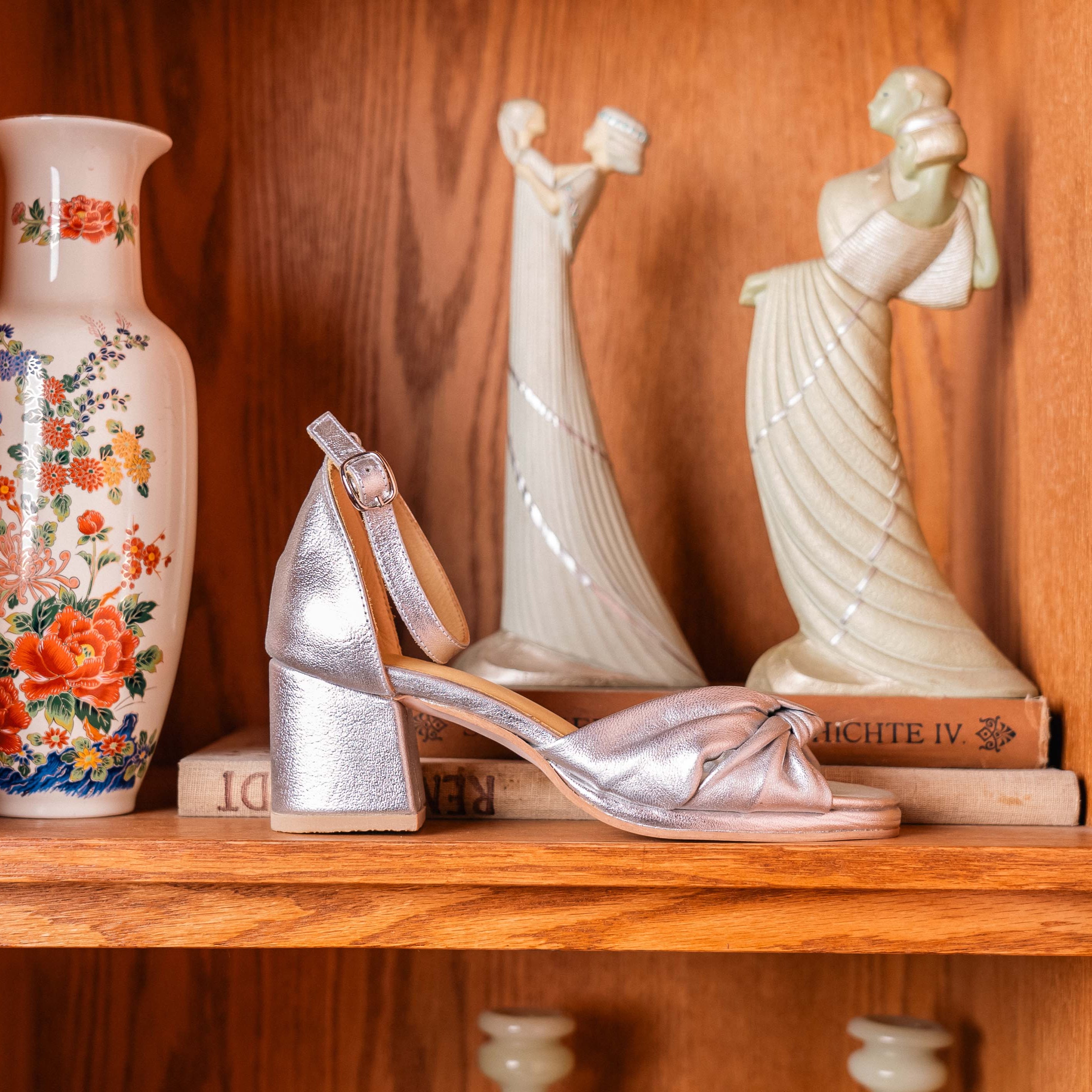 Zapato Cata Plateado