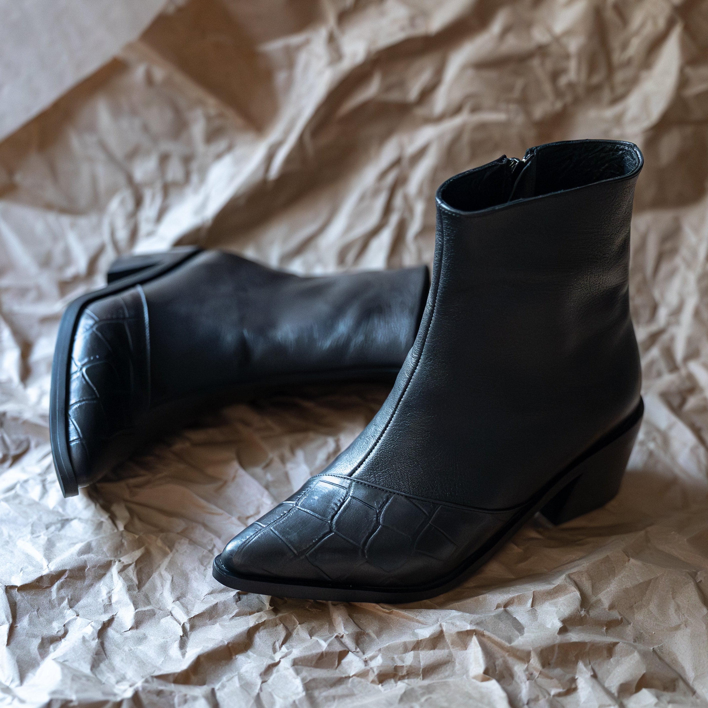 Botin Elvira Cuero Black