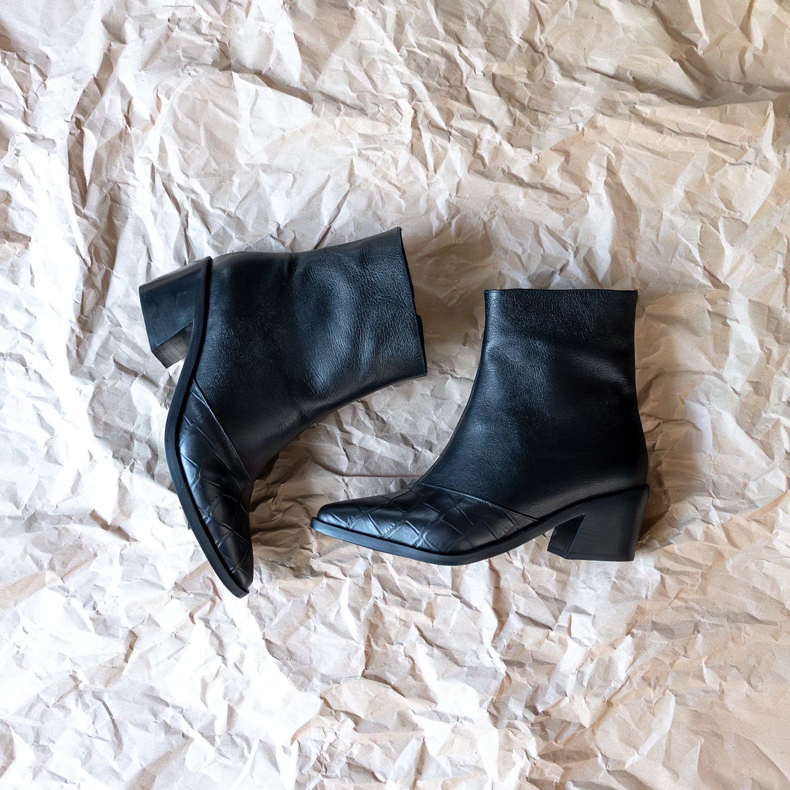 Botin Elvira Cuero Black