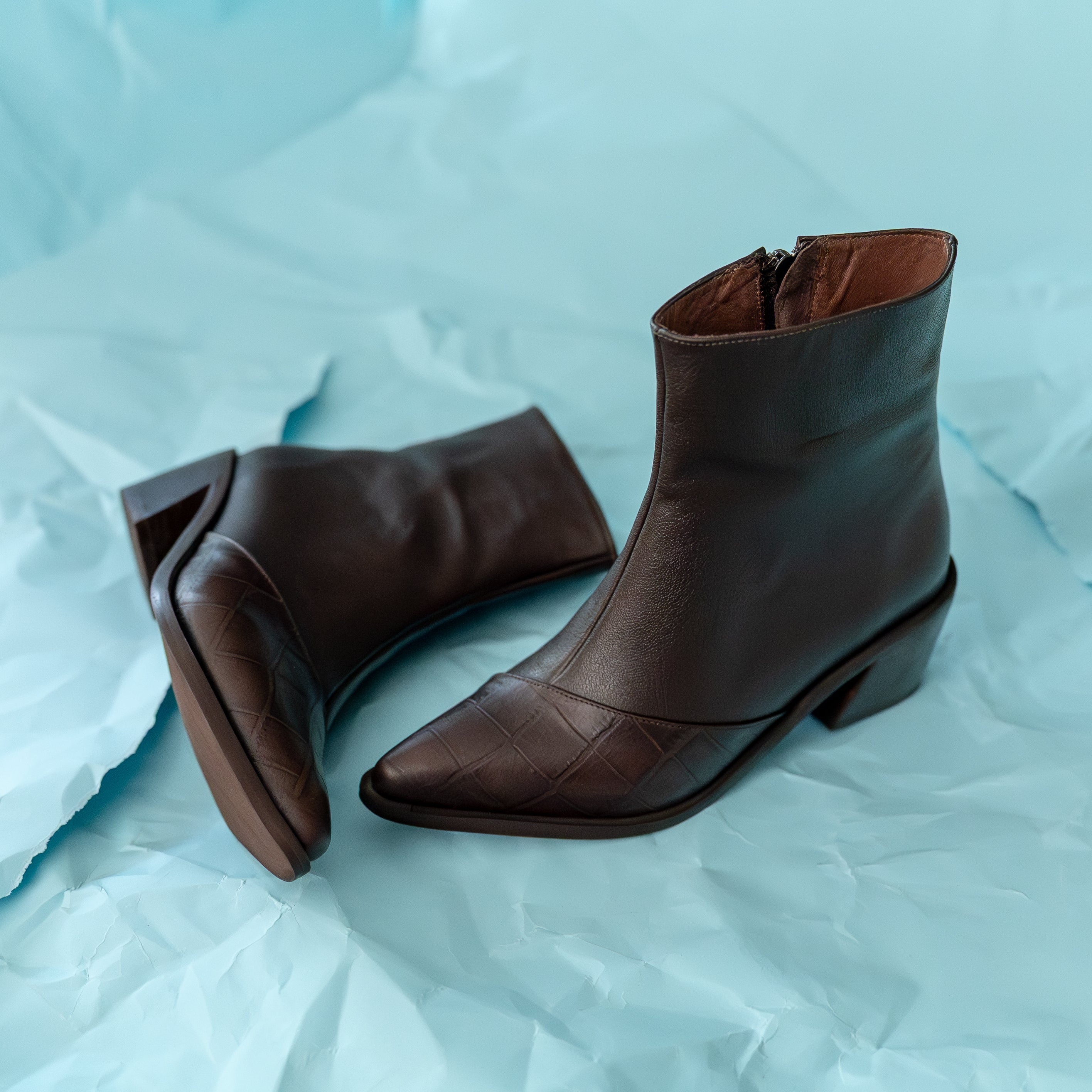 Botin Elvira Cuero Moro