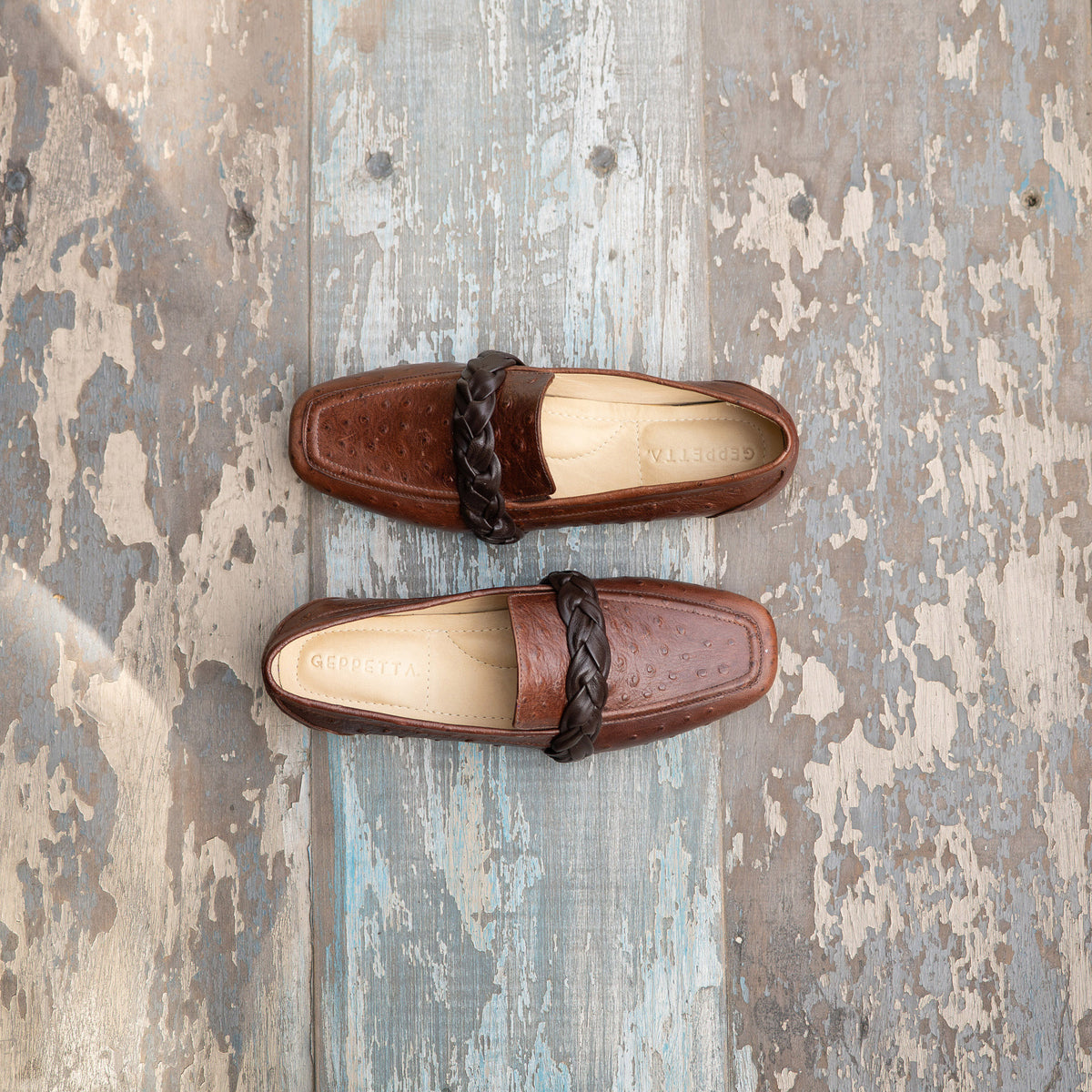 Mocasin Jo Cuero Avestruz Chocolate