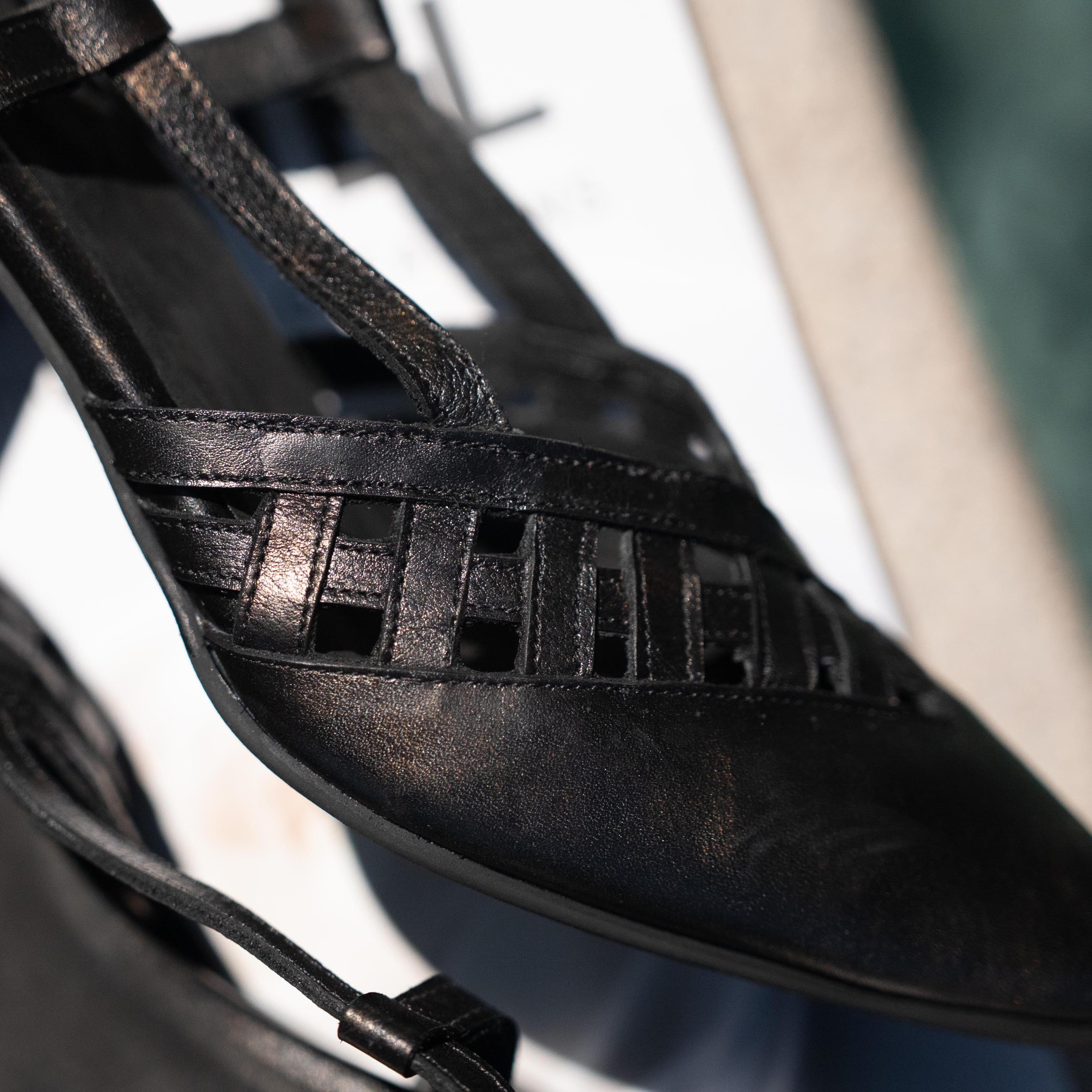 Sandalia Roberta Negro