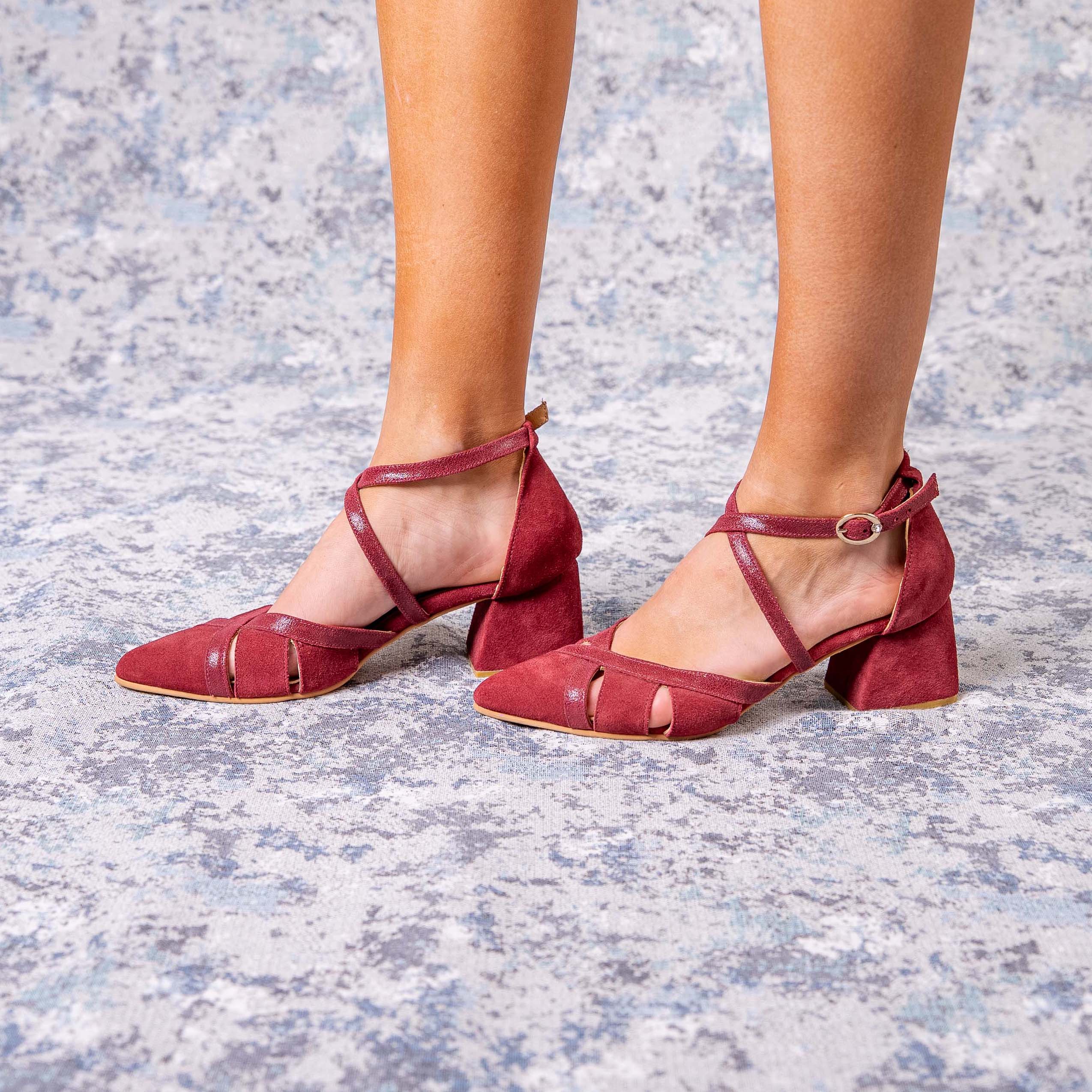Zapato Taco Fatima Cuero Burgundy
