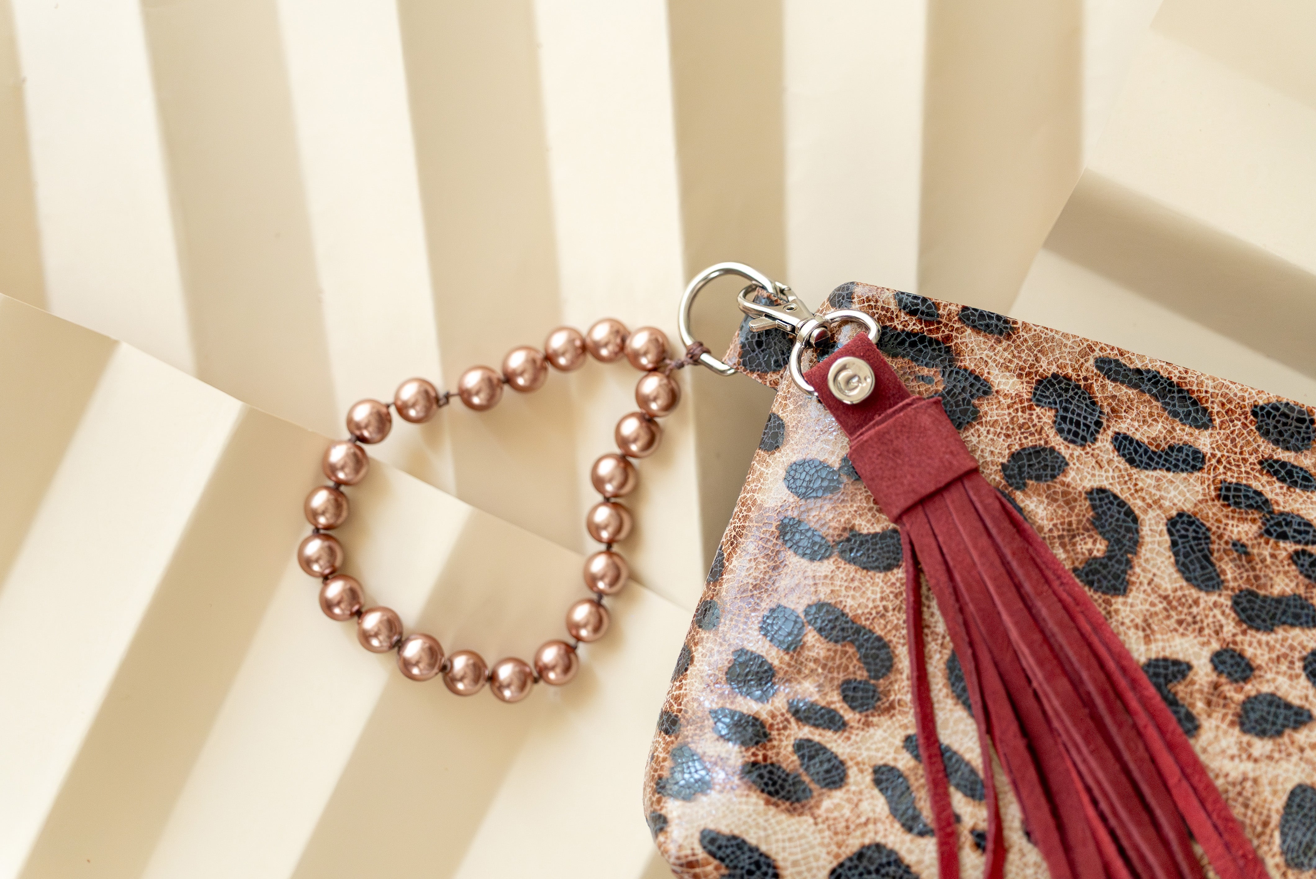 Clutch Noa Cuero Print