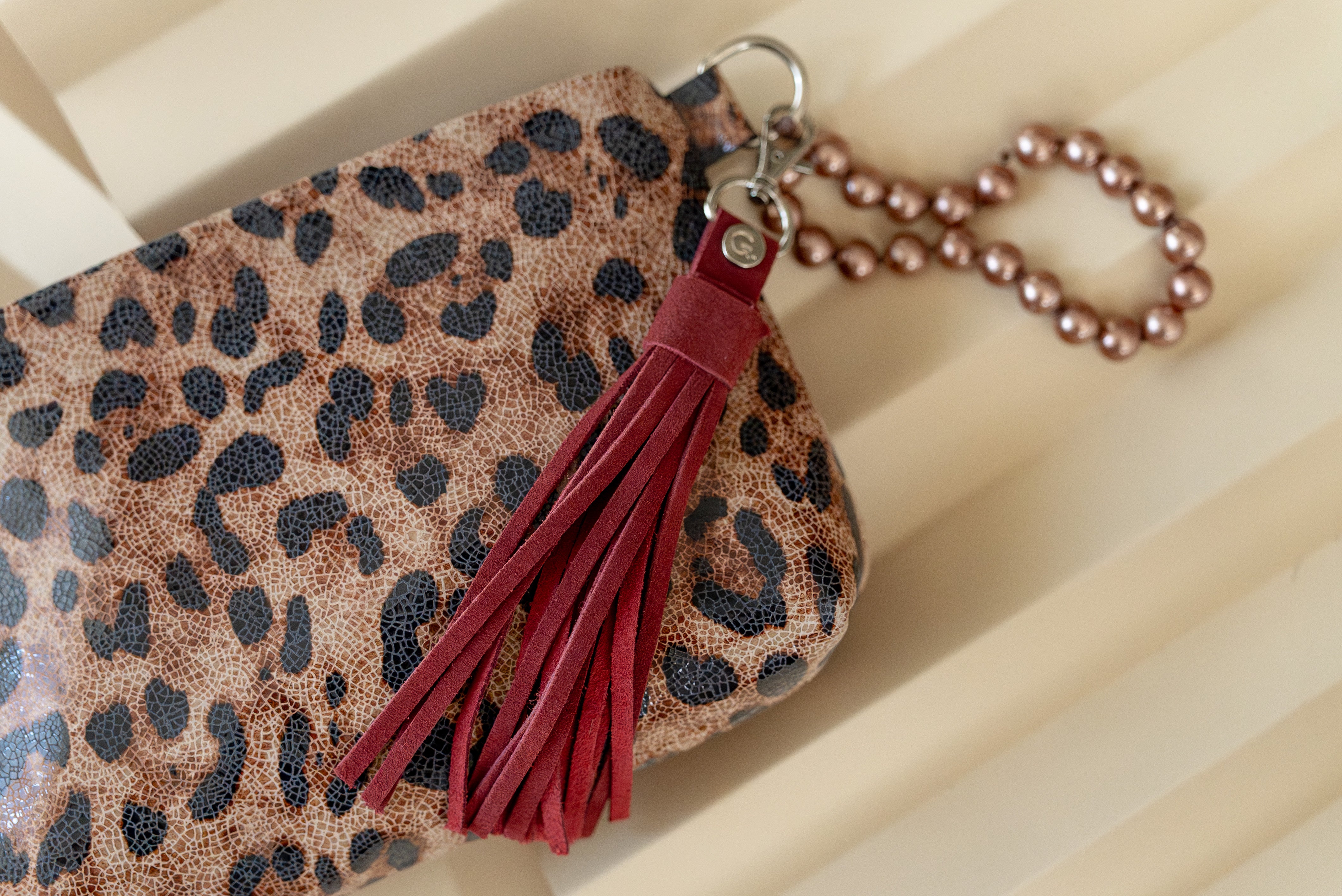 Clutch Noa Cuero Print