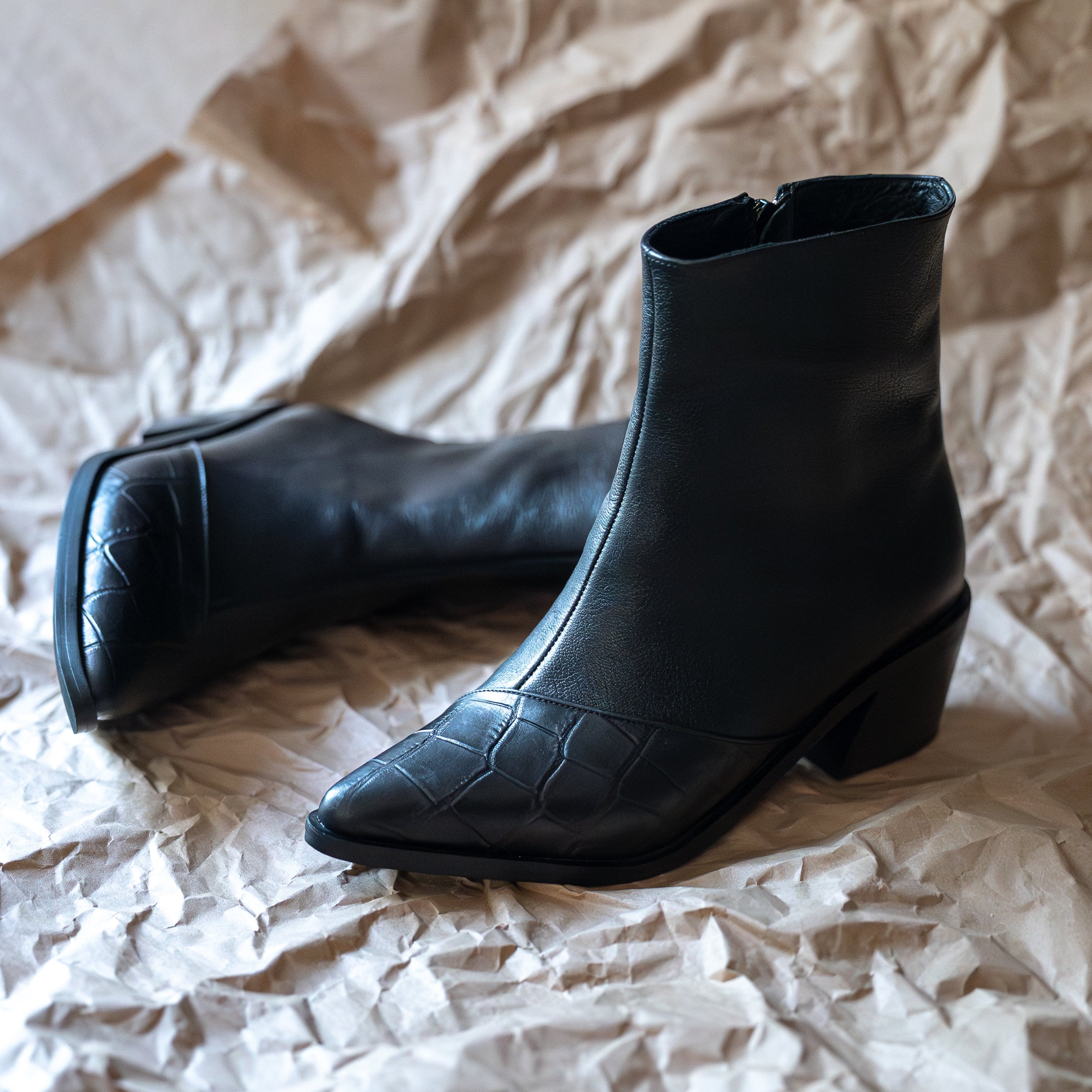 Botin Elvira Cuero Black